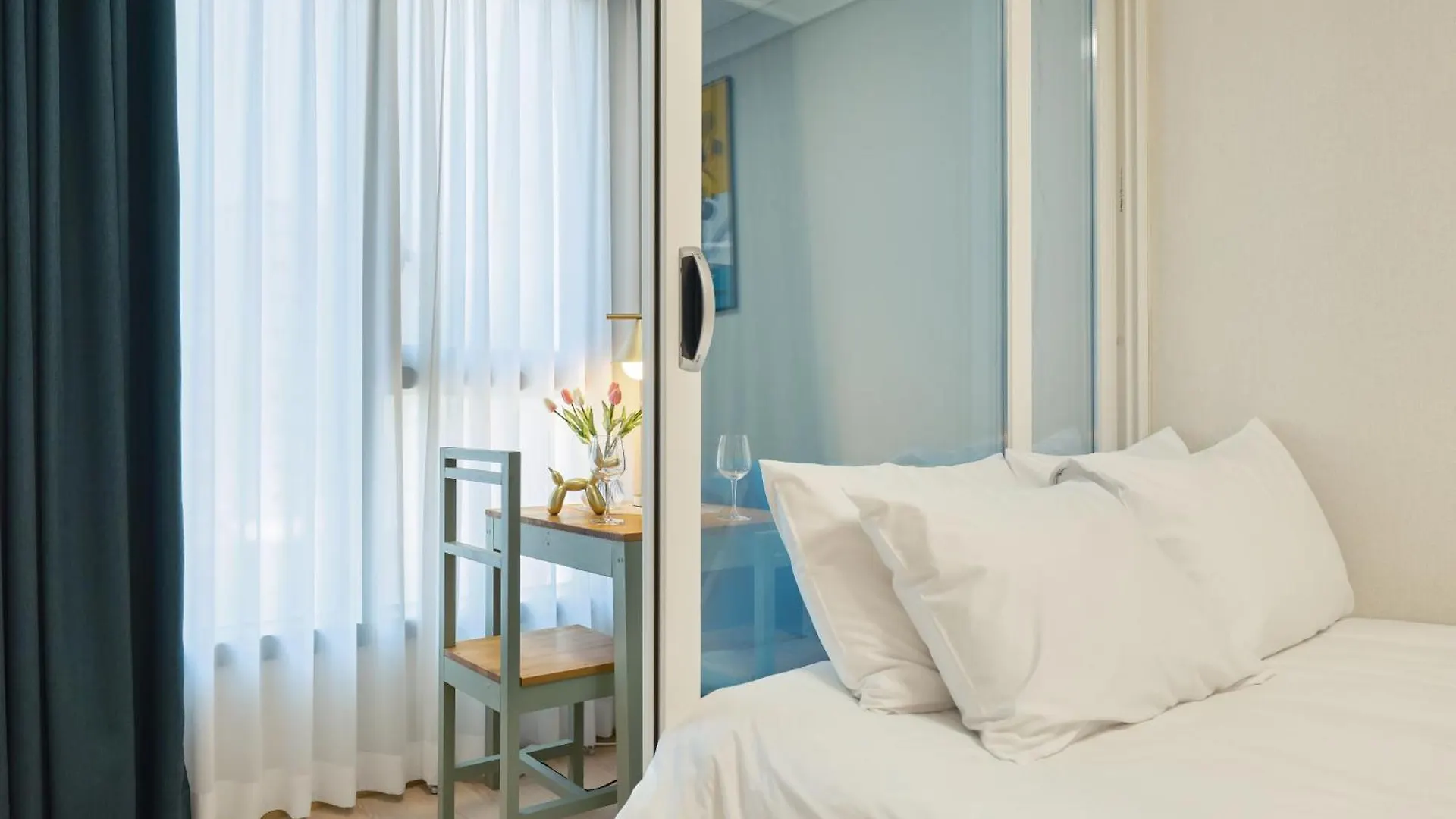 Seoul Comocasa Full Option Residence Apartment